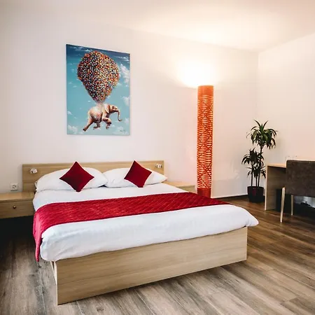 Hotel-restaurant La Croix D'or מלון