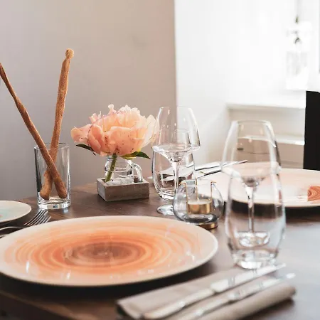 מלון Hotel-restaurant La Croix D'or *