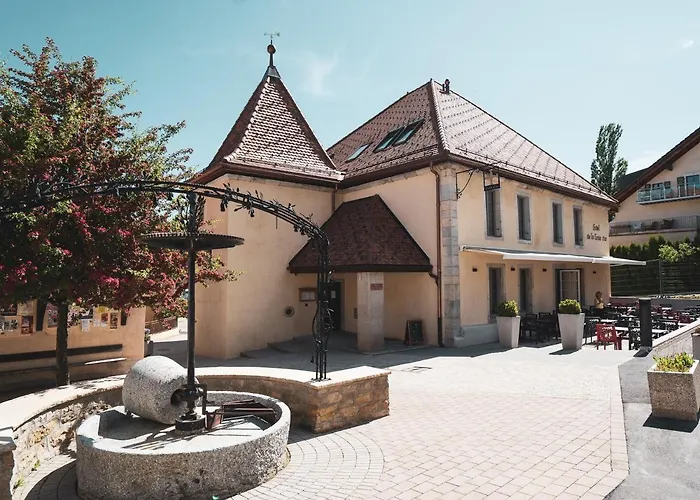 Hotel-restaurant La Croix D'or Отель